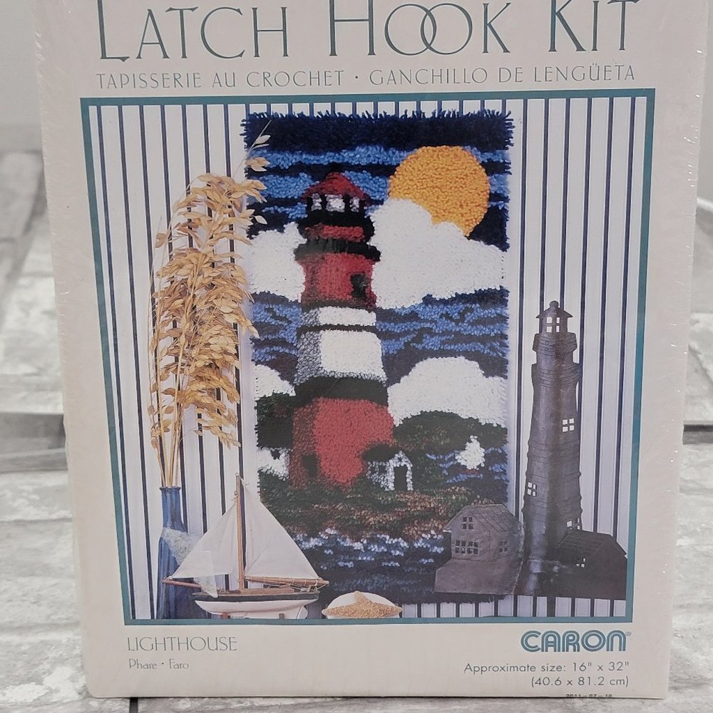 WonderArt Caron Lighthouse Latch Hook Kit‎ #4122 16"x32"